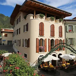 Garni Tignale